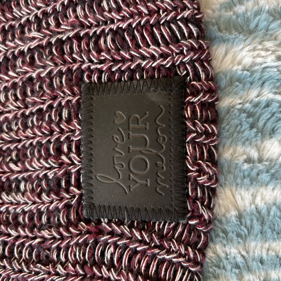 Love Your Melon Beanie and Headband Trio - Maroon and Gray - Picture 7 of 8